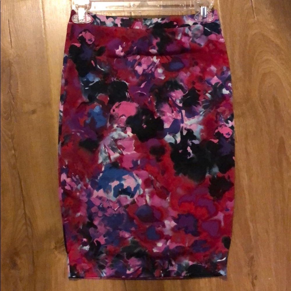 Pencil skirt